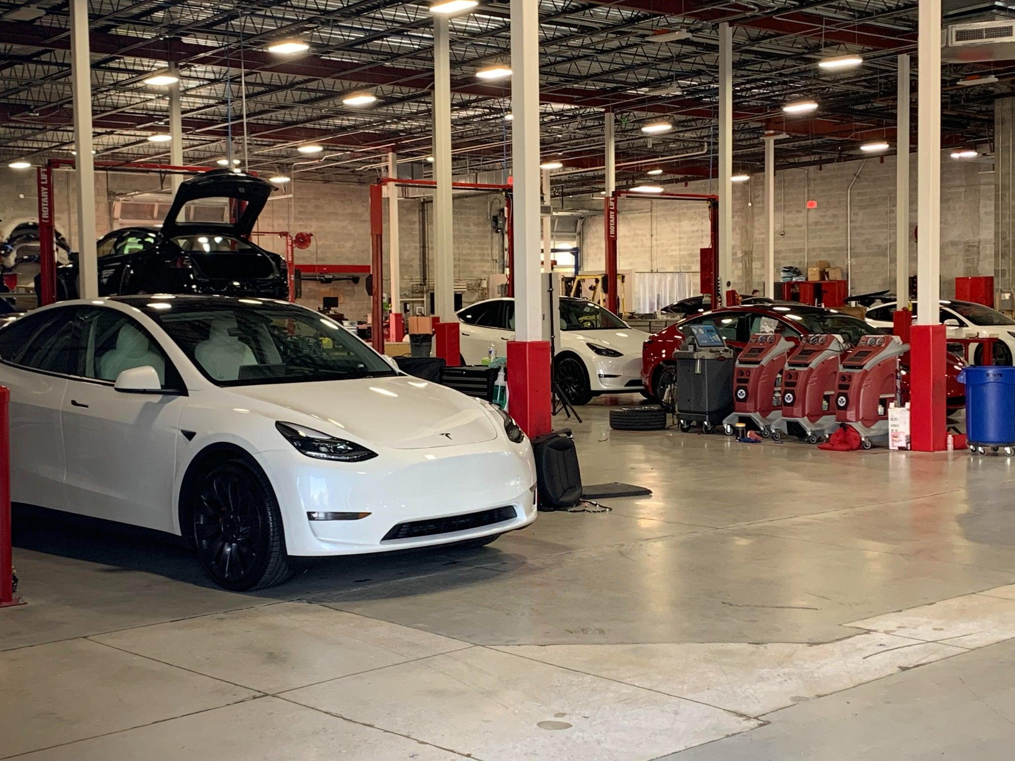 Tesla Wheel and Tire Installation Services - GOEVPARTS
